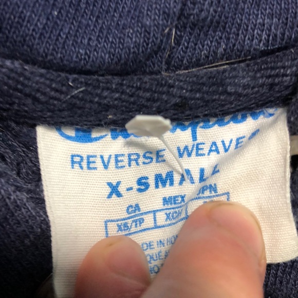 Champion hoodie size xsmall - Picture 3 of 3